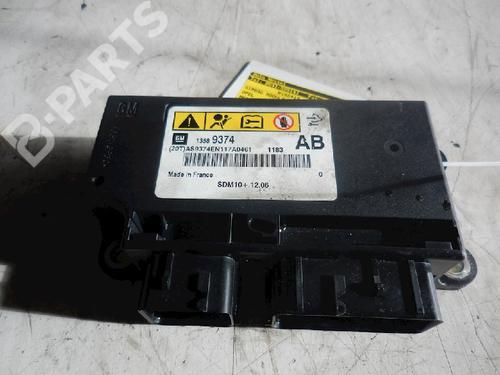 Used ECU airbags OPEL MERIVA B MPV (S10) 1.4 (75) (120 hp) 4832148