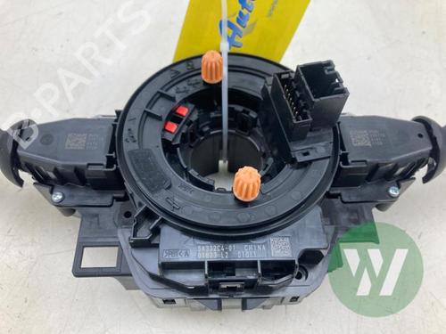 Switch BMW X1 (U11) xDrive 30e Plug-in-Hybrid | BP39915288I30 - Image 2
