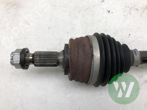 Used Left front driveshaft Left front driveshaft OPEL ASTRA L Sports Tourer (OV5) 1.2 (FRHNSL, FRHNSR) (131 hp) 39914124 39914124