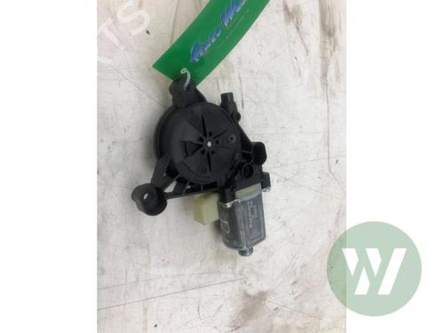 Used Electronic module Electronic module SKODA OCTAVIA III Combi (5E5, 5E6) 2.0 TDI (150 hp) 33809147 33809147