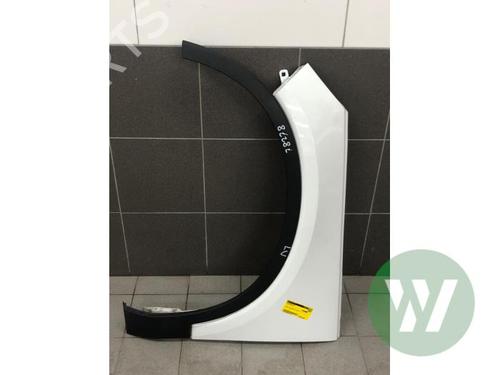 Used Left front fenders Left front fenders 38593539 38593539