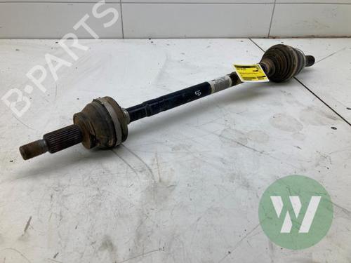 Used Left rear driveshaft JAGUAR F-PACE (X761) 2.0 Ti4 AWD (300 hp) 32179803