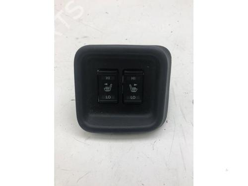 Used Switch NISSAN JUKE (F15) 1.5 dCi (110 hp) 22628375