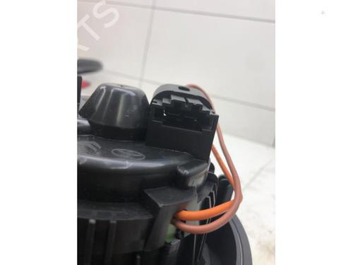 Heater blower motor PEUGEOT 108 1.0 VTi 72 | BP22774191M62 