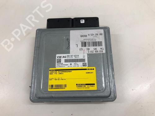 Used Engine control unit (ECU) AUDI TT (FV3, FVP) TTS quattro (320 hp) 28017083