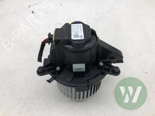Used Heater blower motor Heater blower motor VAUXHALL GRANDLAND X / GRANDLAND (A18) 1.6 Turbo D (75) (120 hp) 34221780 34221780