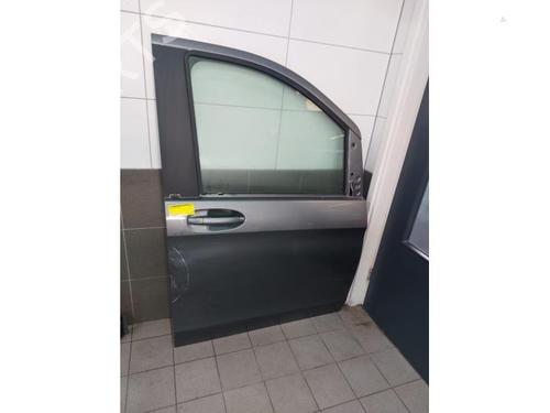 Used Right front door MERCEDES-BENZ EQV (W447) EQV 300 (447.813, 447.815) (204 hp) 30059969