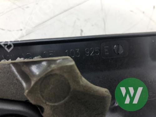 Upper protection SKODA OCTAVIA III Combi (5E5, 5E6) 2.0 TDI | BP33797475M93 - Image 3