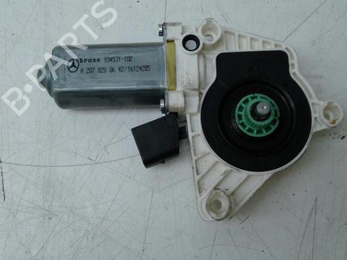 Used Right front window motor MERCEDES-BENZ SLK (R172) 250 CDI / d (172.403) (204 hp) 14573442