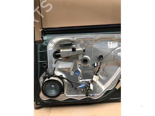 Right rear door MERCEDES-BENZ S-CLASS (W221, V221) S 500 (221.071, 221.171) | BP21690471C5