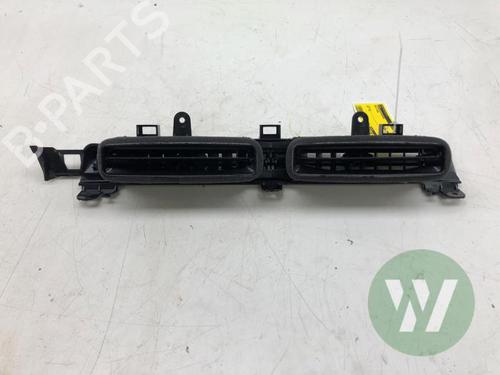 Used Air vent Air vent BMW X1 (U11) xDrive 30e Plug-in-Hybrid (326 hp) 39915296 39915296