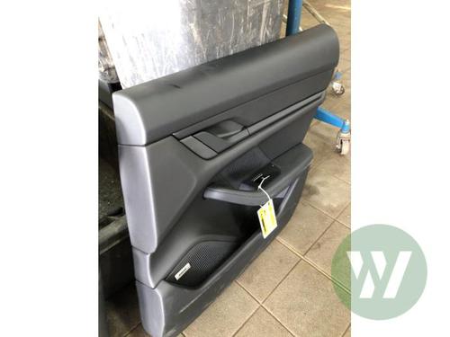 Used Rear right panel Rear right panel PORSCHE TAYCAN (Y1A) 4S Performance Battery Plus (Y1ADB1) (571 hp) 39914745 39914745