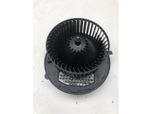 Heater blower motor AUDI A3 Sportback (8VA, 8VF) 1.6 TDI | BP20711304M62 