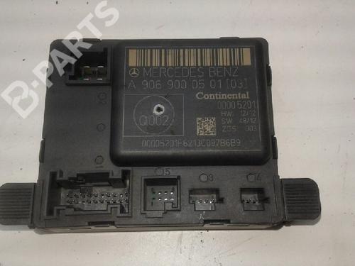 Used Electronic module MERCEDES-BENZ SPRINTER 3,5-t Van (B906) 313 CDI (906.631, 906.633, 906.635, 906.637) (129 hp) 6983037