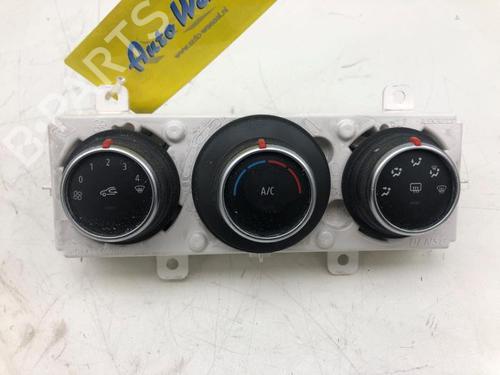 Used Climate control RENAULT MASTER III Platform/Chassis (EV, HV, UV) 2.3 dCi 150 FWD (EV0F, HV0F, UV0F, EV03, HV03, UV03) (150 hp) 30804569