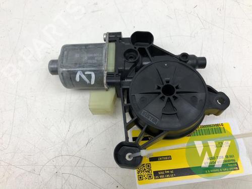 Used Electronic module Electronic module VW ID. Buzz Bus (EBB, EBJ) Electric (EBB, EBJ) (286 hp) 39916113 39916113