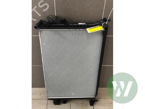 Radiateur à eau SKODA OCTAVIA IV Combi (NX5, PV5) 2.0 TDi (150 hp) 31873912