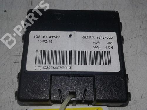 Used Lights ECU OPEL ADAM (M13) 1.4 (87 hp) 5769214