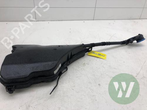 Used Windscreen washer tank Windscreen washer tank BMW 3 (G20, G80, G28) 320 i (184 hp) 33456442 33456442