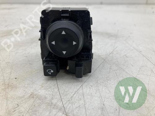 Used Mirror switch Mirror switch HYUNDAI BAYON (BC3) 1.0 T-GDI 48V-Hybrid (101 hp) 39914783 39914783