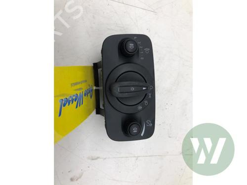 Mando luces FORD KUGA II (DM2) 2.0 TDCi 4x4 (150 hp) 31866174