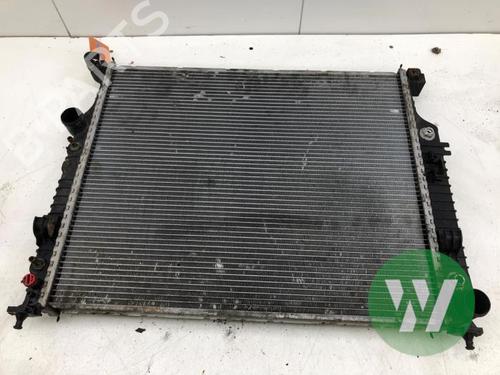 Used Water radiator Water radiator MERCEDES-BENZ R-CLASS (W251, V251) R 320 CDI 4-matic (251.022, 251.122) (224 hp) 34388360 34388360