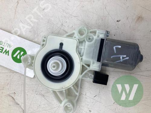 Used Electronic module Electronic module AUDI A5 Avant (FU5) 2.0 TDI (204 hp) 40210955 40210955