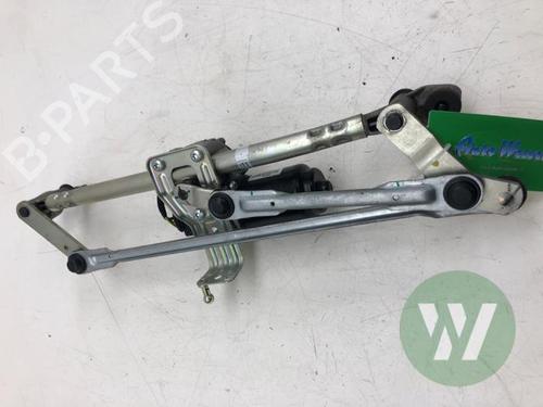 Used Front wiper motor Front wiper motor SKODA FABIA IV (PJ3) 1.0 TSI (116 hp) 39915560 39915560