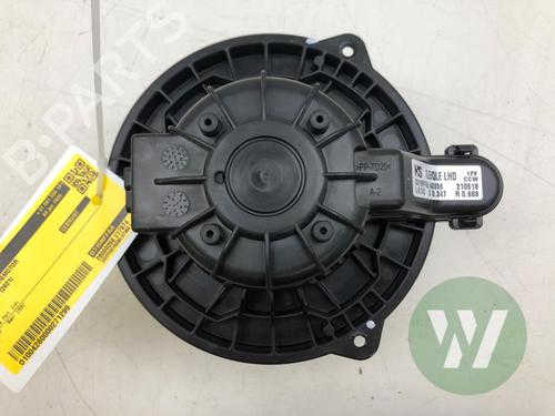 Used Heater blower motor Heater blower motor KIA SPORTAGE IV (QL, QLE) 1.6 T-GDI AWD (177 hp) 36435673 36435673