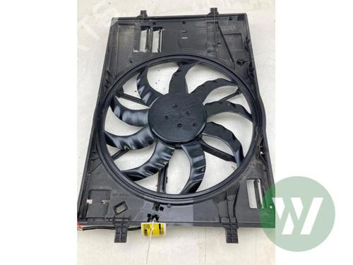 Used Heater blower motor Heater blower motor SKODA OCTAVIA IV (NX3, NN3, PV3) 1.4 TSI RS iV (245 hp) 40261324 40261324