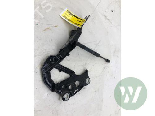 Used Hinge/Door check strap Hinge/Door check strap 36951760 36951760