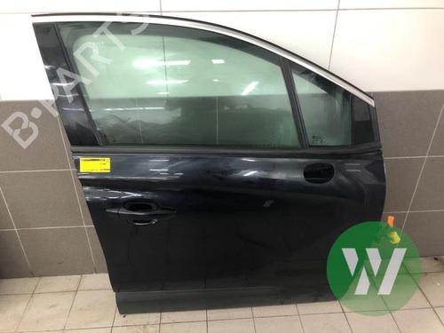 Used Right front door Right front door 36877968 36877968