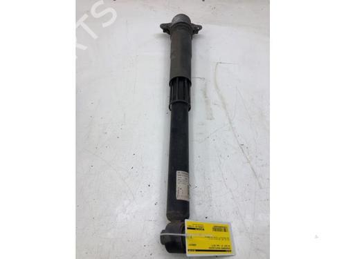 Used Right rear shock absorber VW GOLF VII (5G1, BQ1, BE1, BE2) 1.4 TSI (125 hp) 21555768
