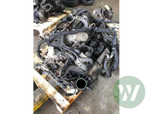 Used Engine Engine SKODA ROOMSTER (5J7) 1.2 TSI (86 hp) 39690462 39690462