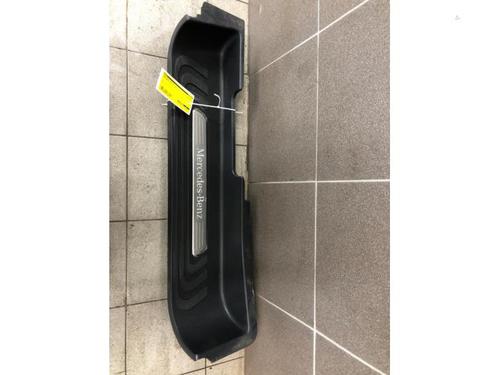 Used Step MERCEDES-BENZ EQV (W447) EQV 300 (447813, 447815) (204 hp) 24490489