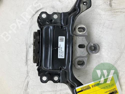 Used Gearbox mount Gearbox mount SKODA OCTAVIA IV Combi (NX5, PV5) 1.5 TSi (150 hp) 40197488 40197488