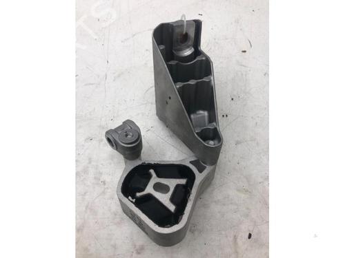 Used Support MERCEDES-BENZ EQV (W447) EQV 300 (447.813, 447.815) (204 hp) 14906285