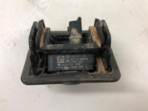 Used Camera OPEL CROSSLAND X / CROSSLAND (P17, P2QO) 1.2 (75) (110 hp) 29122005