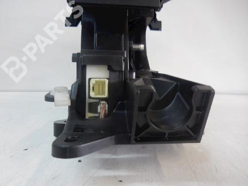 Gear lever TOYOTA YARIS (_P13_) 1.5 Hybrid (NHP130_) | BP7840726M90 