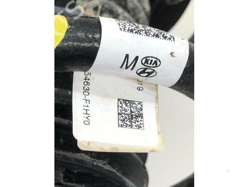 Right front shock absorber KIA SPORTAGE IV (QL, QLE) 1.6 GDI | BP29848653M17