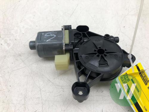 Elektronisk modul Elektronisk modul PORSCHE MACAN (95B) 3.0 S Diesel (258 hp) 37034617 37034617