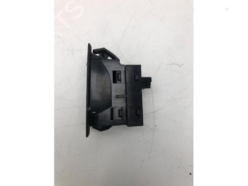 Switch BMW X3 (F25) xDrive 20 i | BP22219484I30 