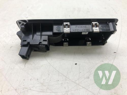 Used Right front window switch Right front window switch 36877963 36877963