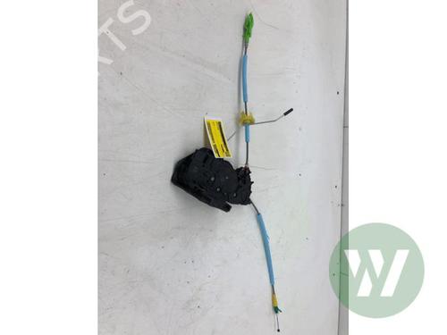 Used Electronic module Electronic module BMW X1 (U11) xDrive 30e Plug-in-Hybrid (326 hp) 39915298 39915298