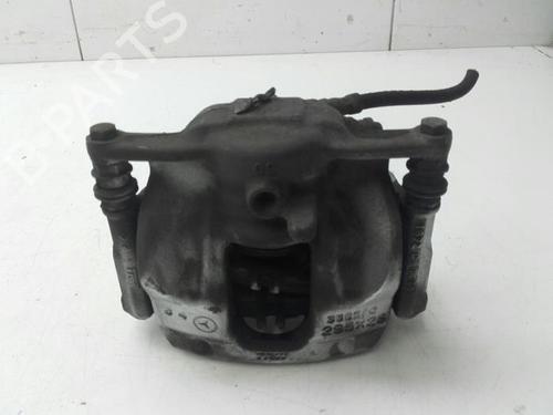 Used Left front brake caliper MERCEDES-BENZ CLA Shooting Brake (X117) CLA 180 (117.942) (122 hp) 14575185