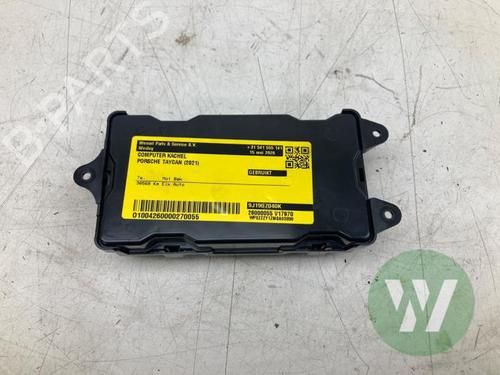 Used Electronic module Electronic module PORSCHE TAYCAN (Y1A) 4S Performance Battery Plus (Y1ADB1) (571 hp) 39914752 39914752