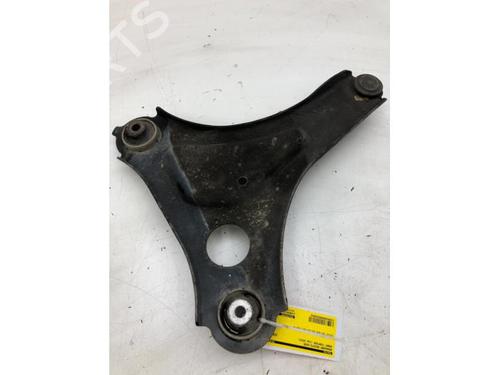 Used Right front suspension arm SMART FORFOUR Hatchback (453) 1.0 (453.042, 453.043) (71 hp) 29309653