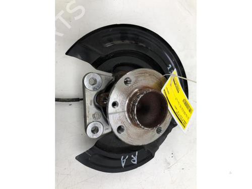 Højre hjullejehus spindel Højre hjullejehus spindel RENAULT CLIO V (B7_) 1.6 E-TECH 145 (B7MU) (143 hp) 39913220 39913220
