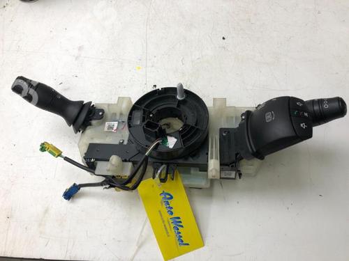 Used Switch RENAULT MEGANE III Hatchback (BZ0/1_, B3_) 1.5 dCi (BZ0C) (90 hp) 11695783