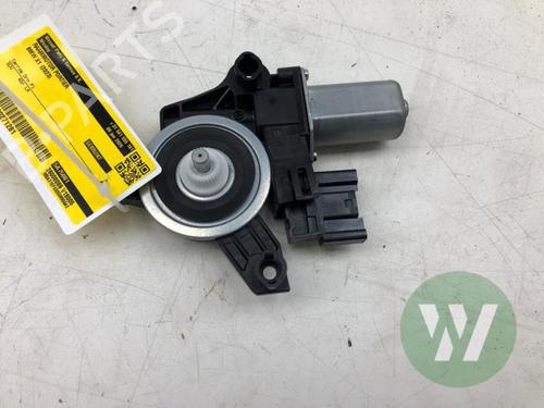 Used Electronic module Electronic module BMW X1 (U11) xDrive 30e Plug-in-Hybrid (326 hp) 39915303 39915303